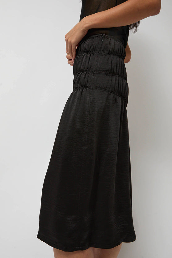 Anggae Satin Gather Long Skirt in Black