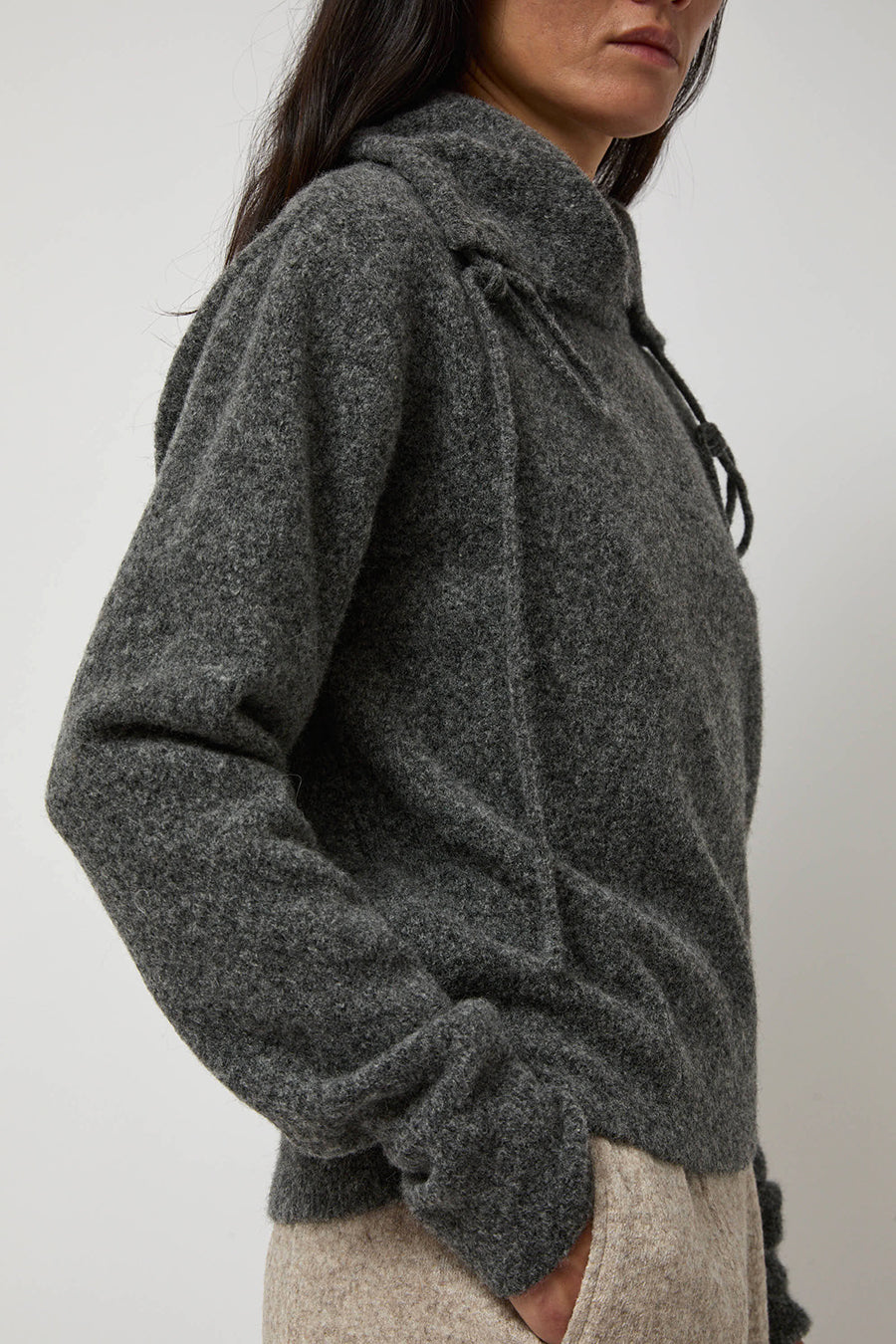 Anggae Two Way String Neck Pullover in Grey