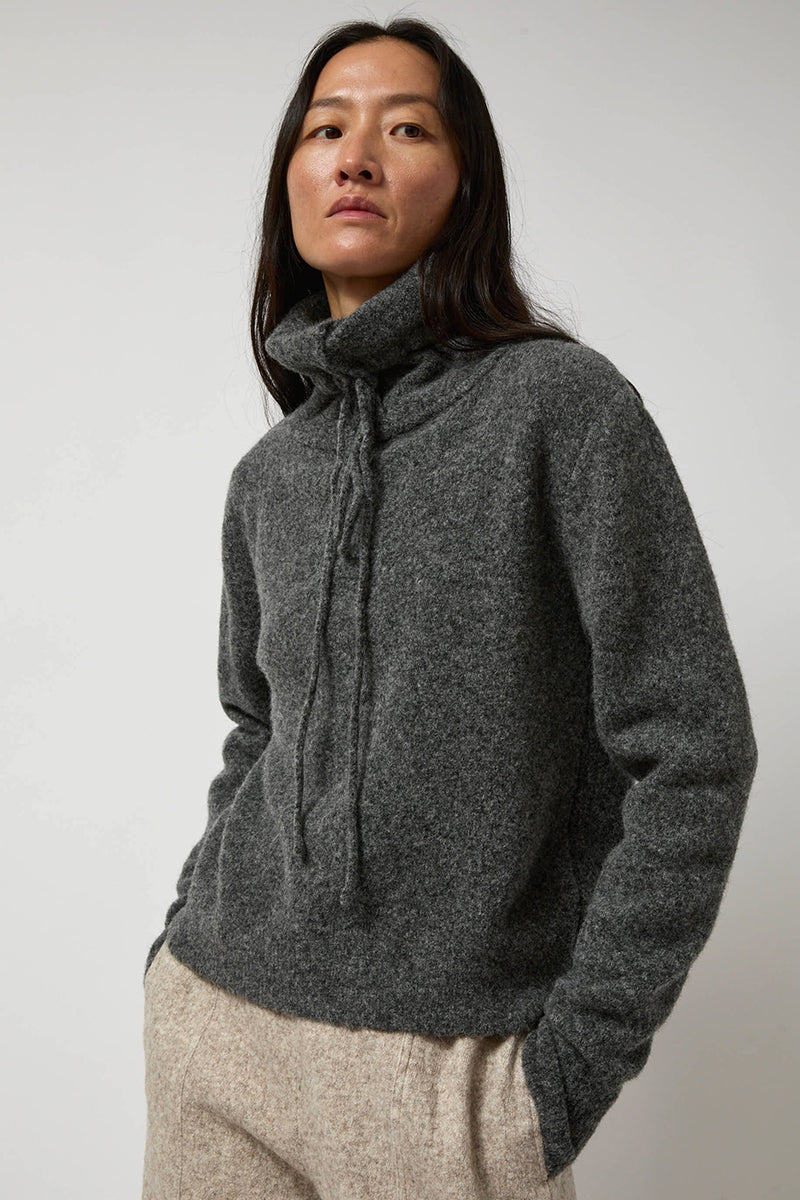 Anggae Two Way String Neck Pullover in Grey