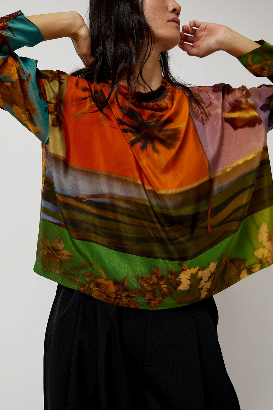 Anntian Asymmetric Top in Print G