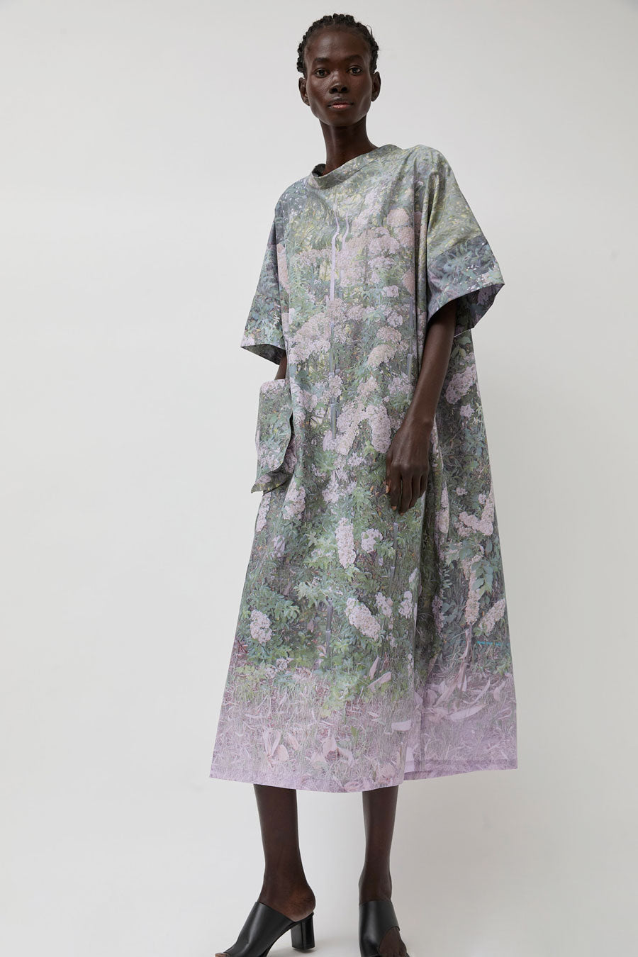 Anntian Big Dress in Print Q Hedge