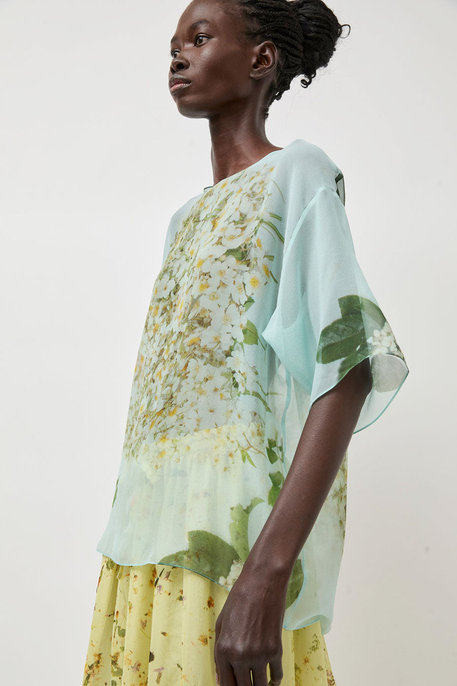 Anntian Chiffon T-Shirt in Print S Wild Roses
