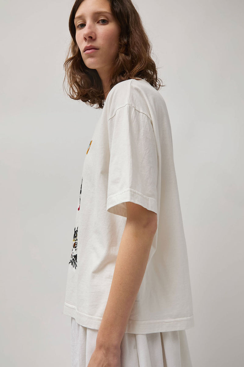 Anntian Classic T-Shirt in White Hand Embroidered
