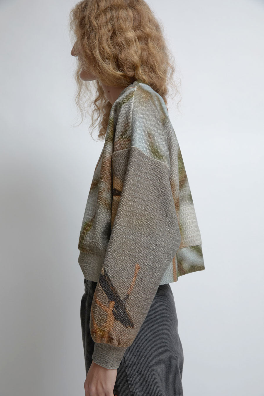 Anntian Short Sweater in Print A