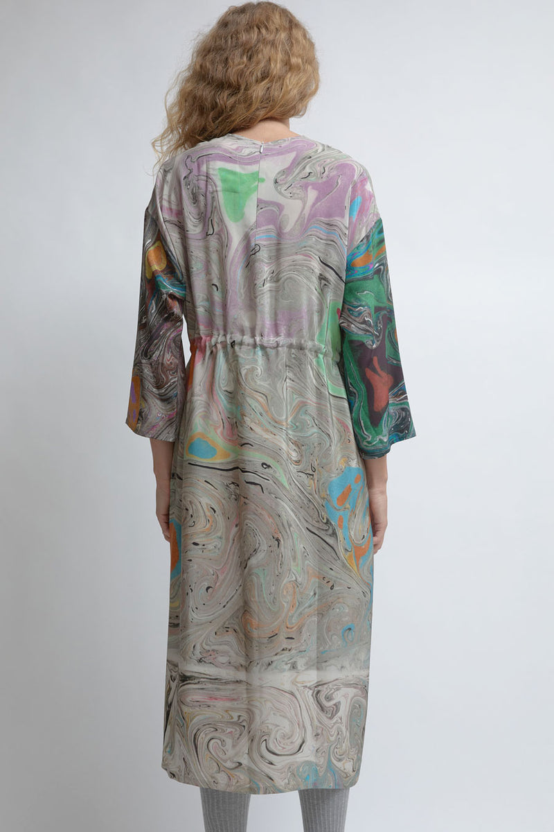 Anntian Simple Dress in Print CD Marbling Pale