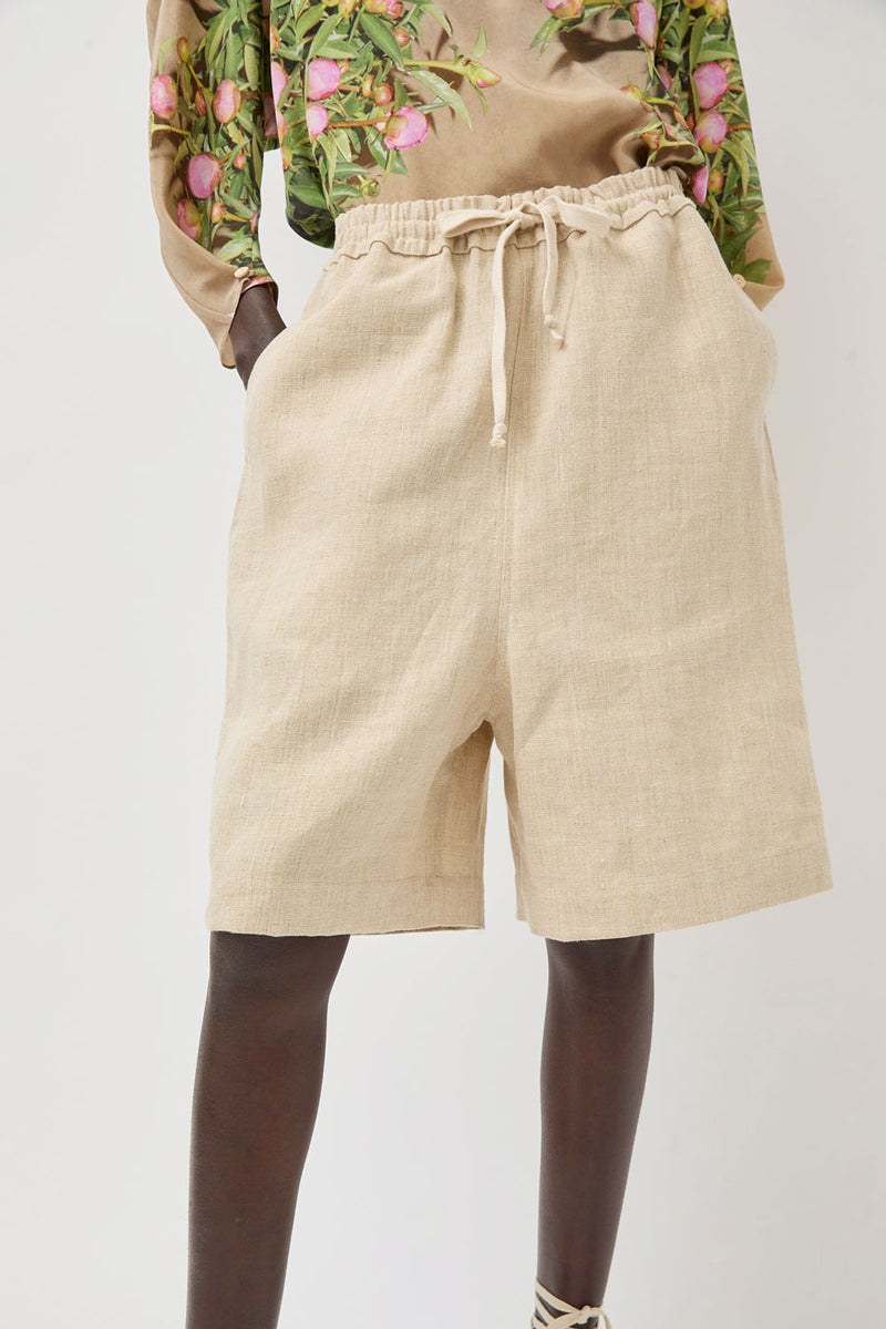 Anntian Unisex Shorts in Natural