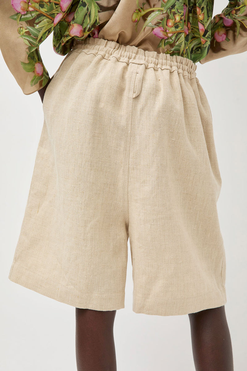Anntian Unisex Shorts in Natural