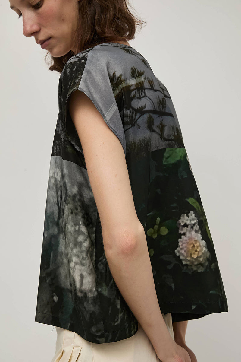 Anntian Simple Top in Print Reflections