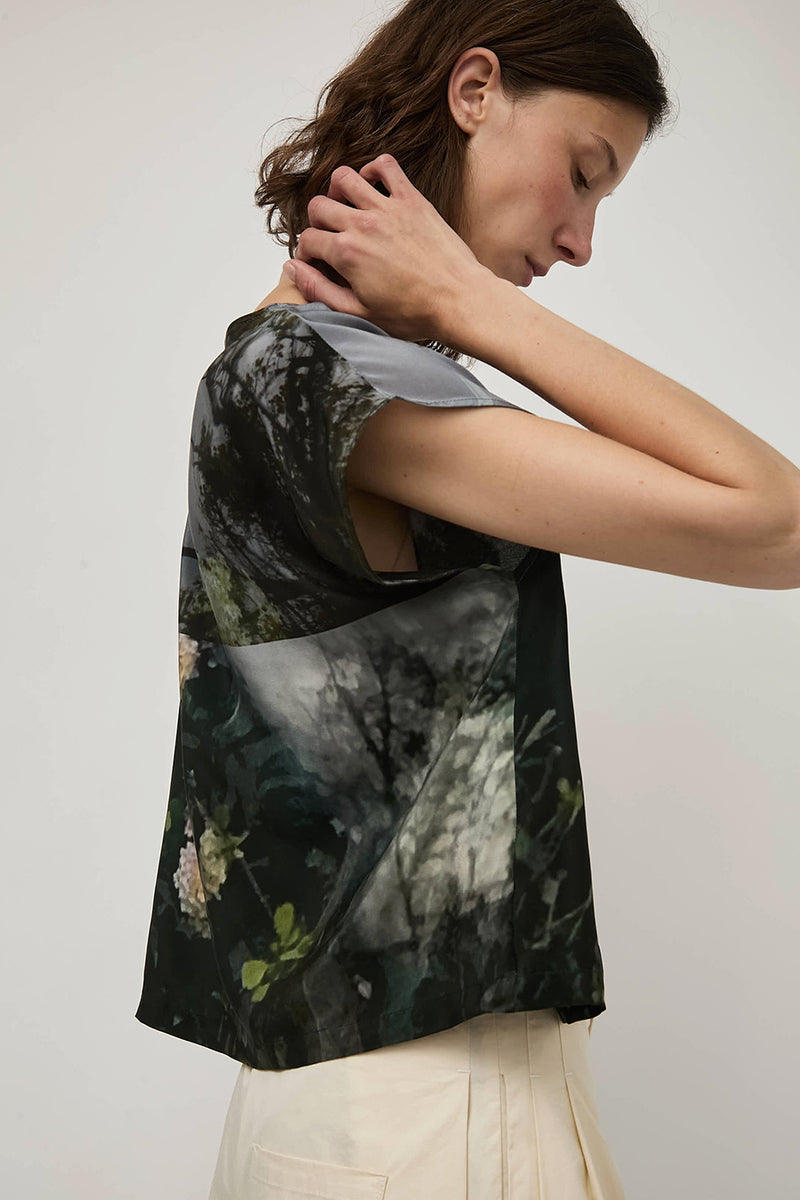 Anntian Simple Top in Print Reflections