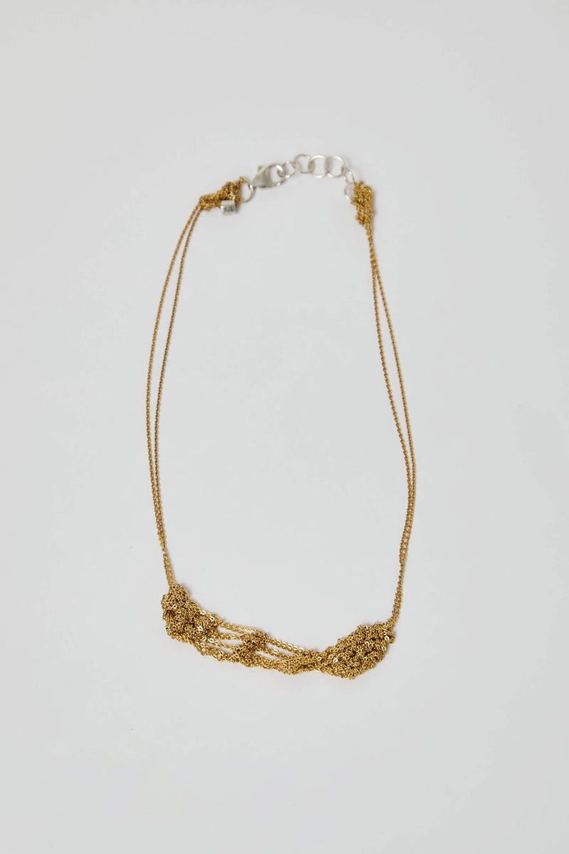 Arielle De Pinto Clasped Bare Frame Necklace in Gold