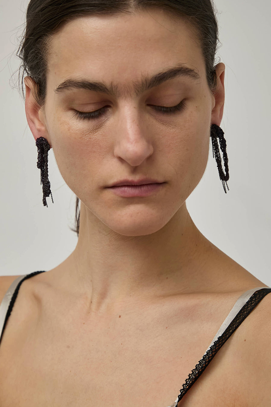 Arielle de Pinto 2-Tone Drip Earrings in Chocolate and Iris