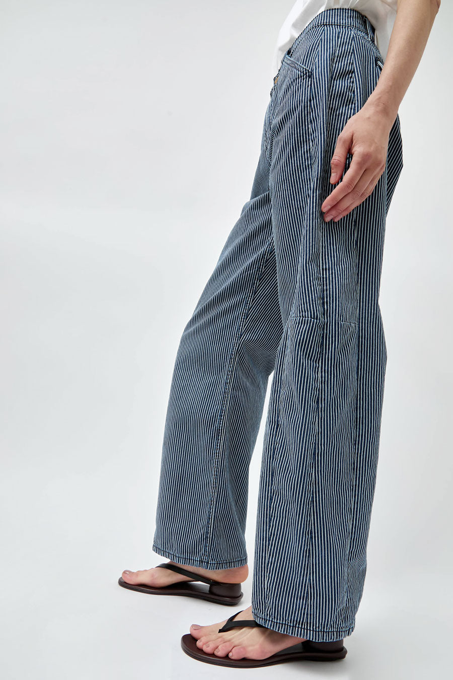 B Sides Lange Lasso Chino in Indigo White Stripe