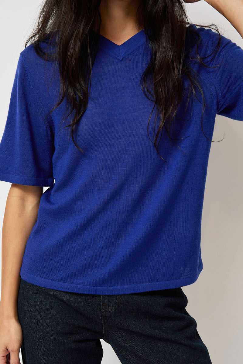 B Sides Ultrafine Short Sleeve V Neck in Cobalt Merino