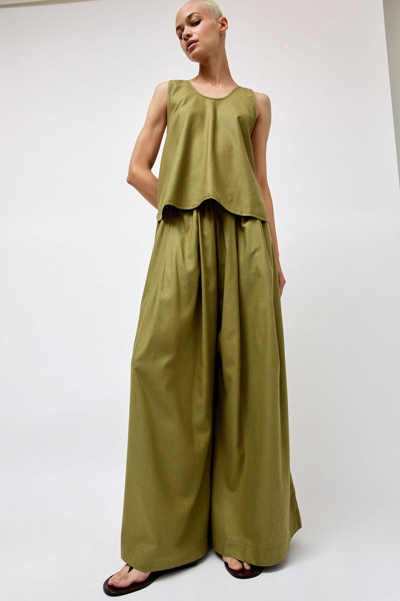 Baserange Apron Top in Lua Green