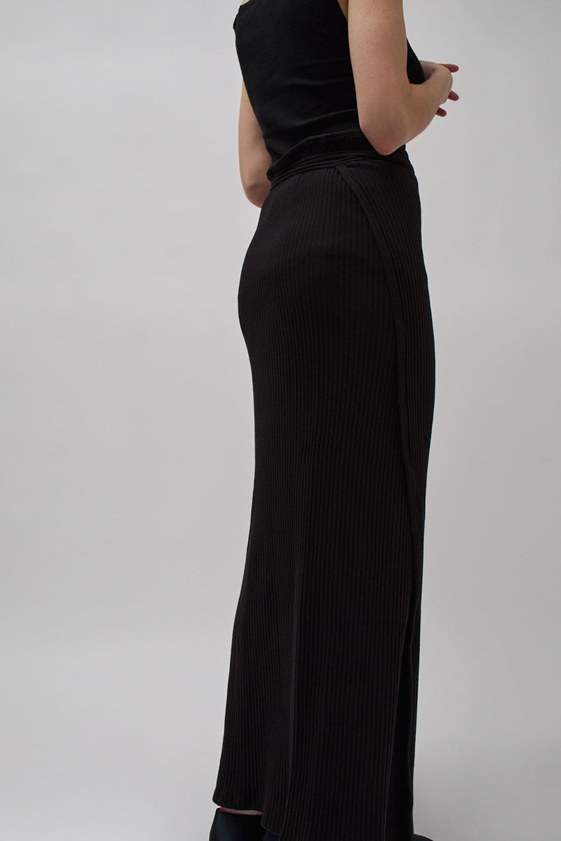 Baserange Brig Skirt in Black