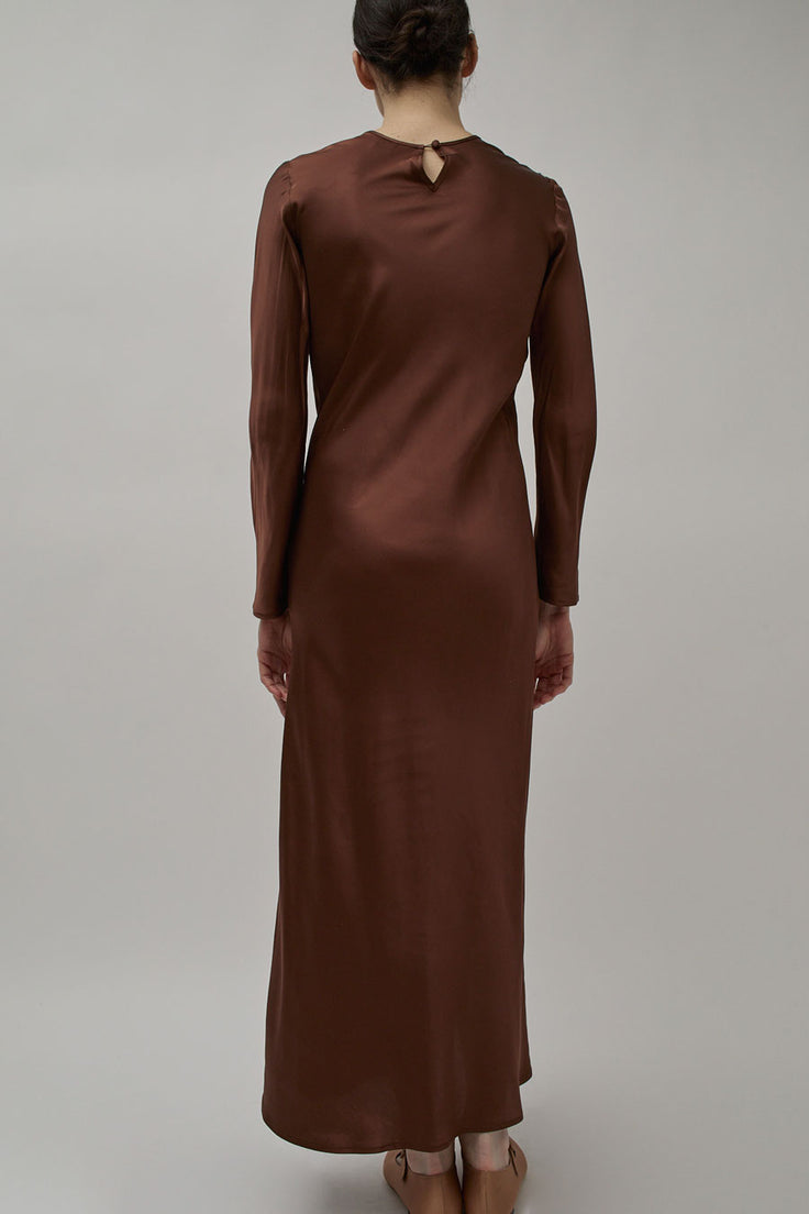 Baserange Dydine Longsleeve Dress in Dark Brown