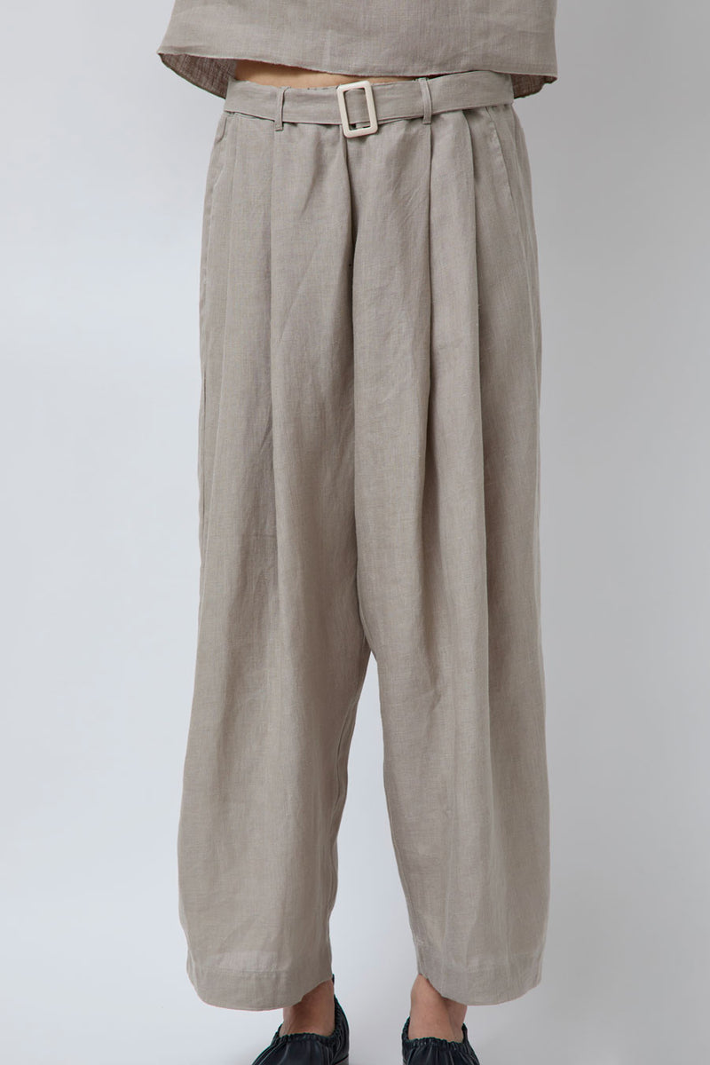 Baserange Frame Pants in Concrete