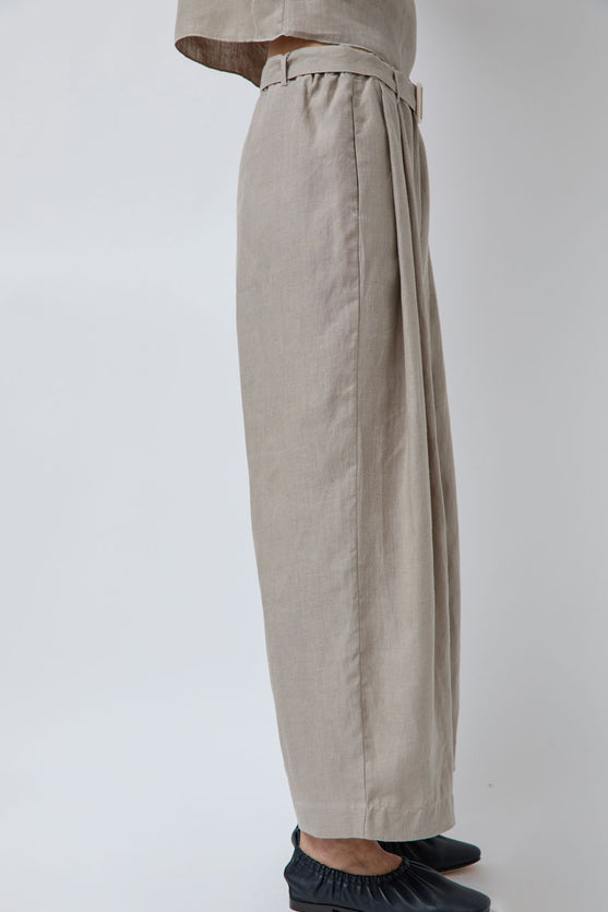 Baserange Frame Pants in Concrete