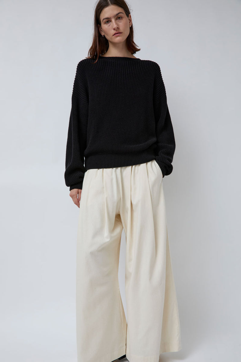 Baserange Mea Pullover in Black