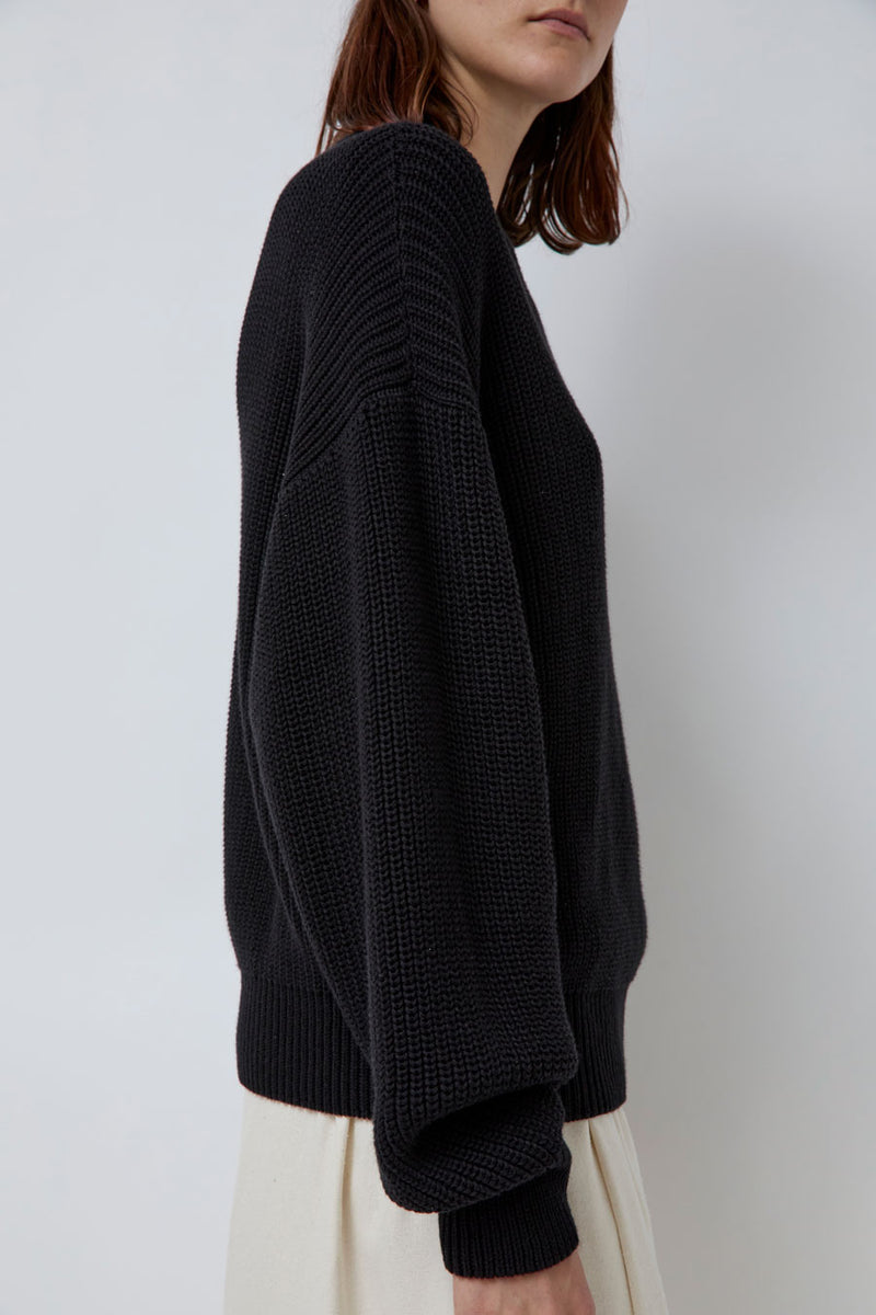 Baserange Mea Pullover in Black