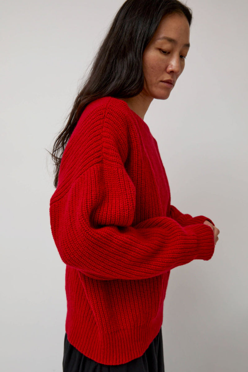 Baserange Mea Pullover in Red