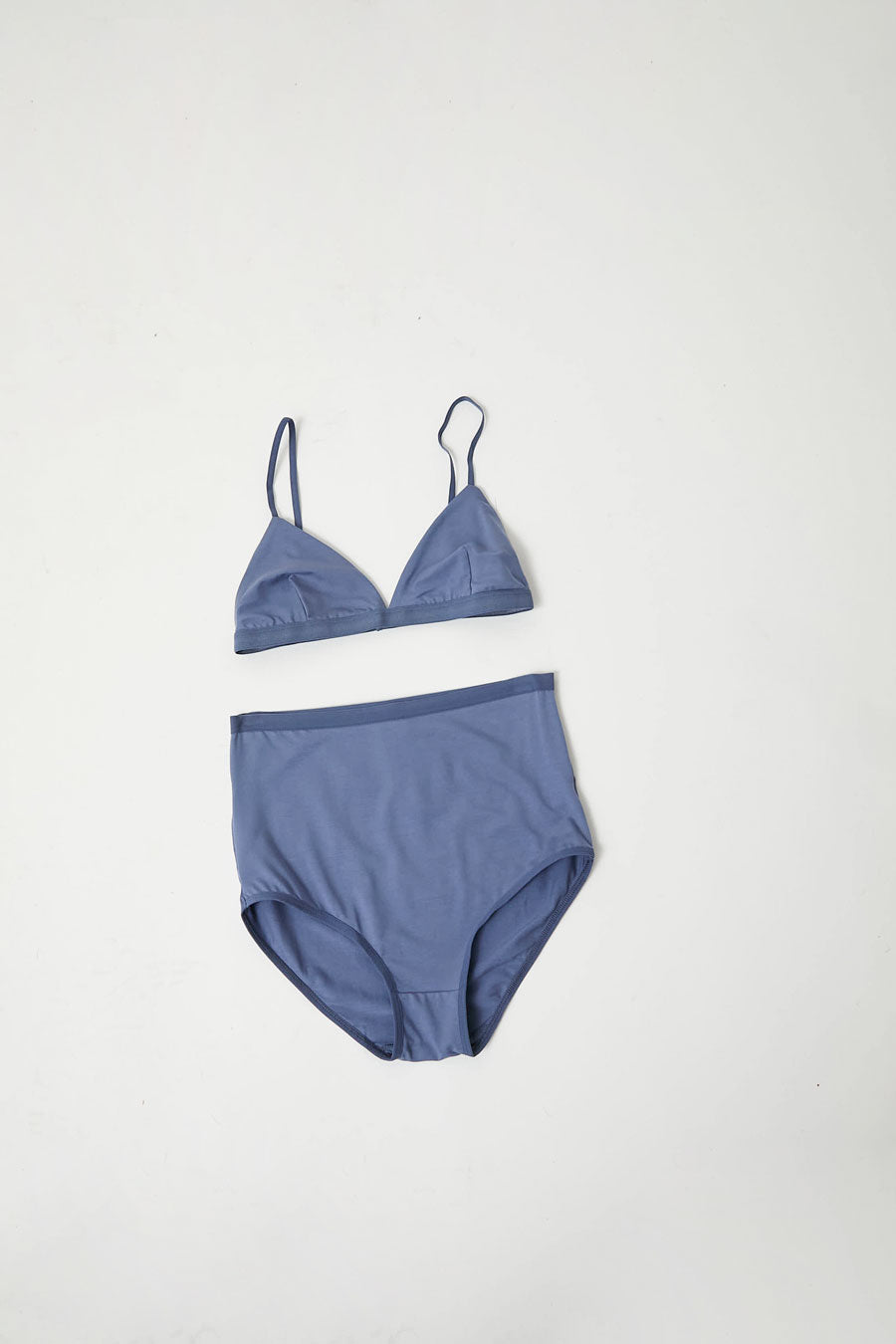 Baserange Mississippi Bra in Koel Blue