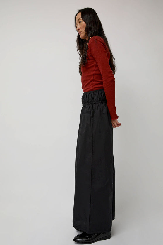 Baserange Point Pants in Black