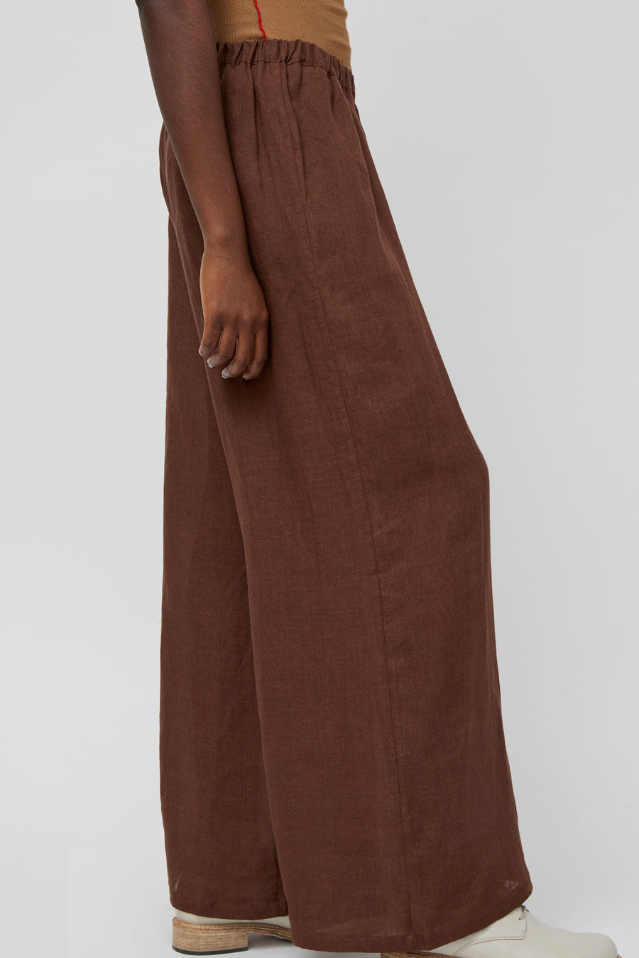 Baserange Sepia Pants in Bakke Brown