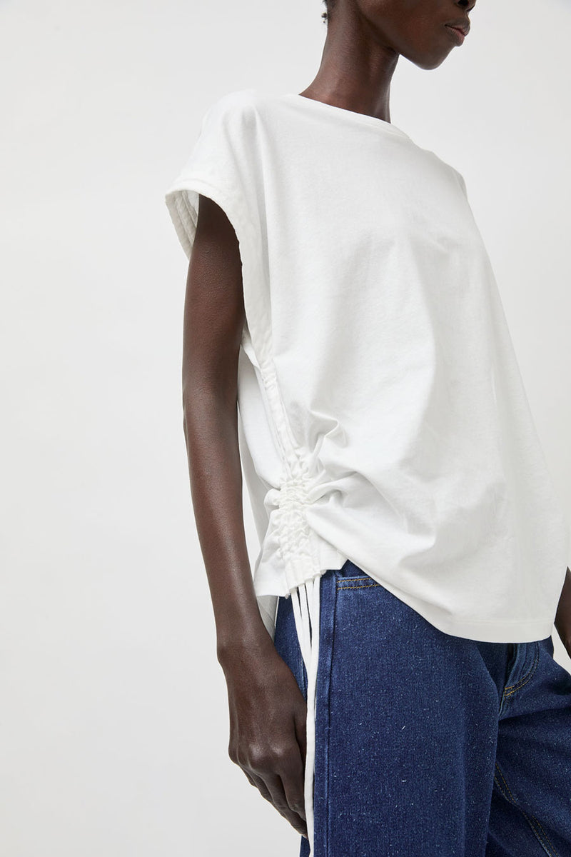 Baserange Stele Tank in Off White
