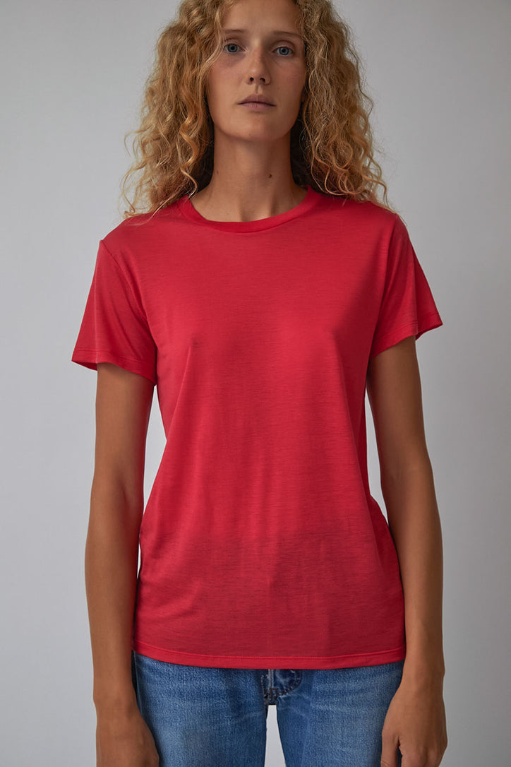 Baserange T-Shirt in Dio Red