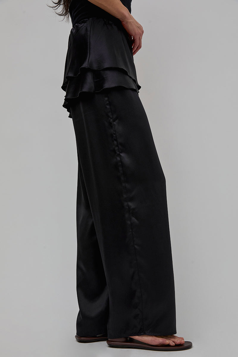 Baserange Kin Pants in Black