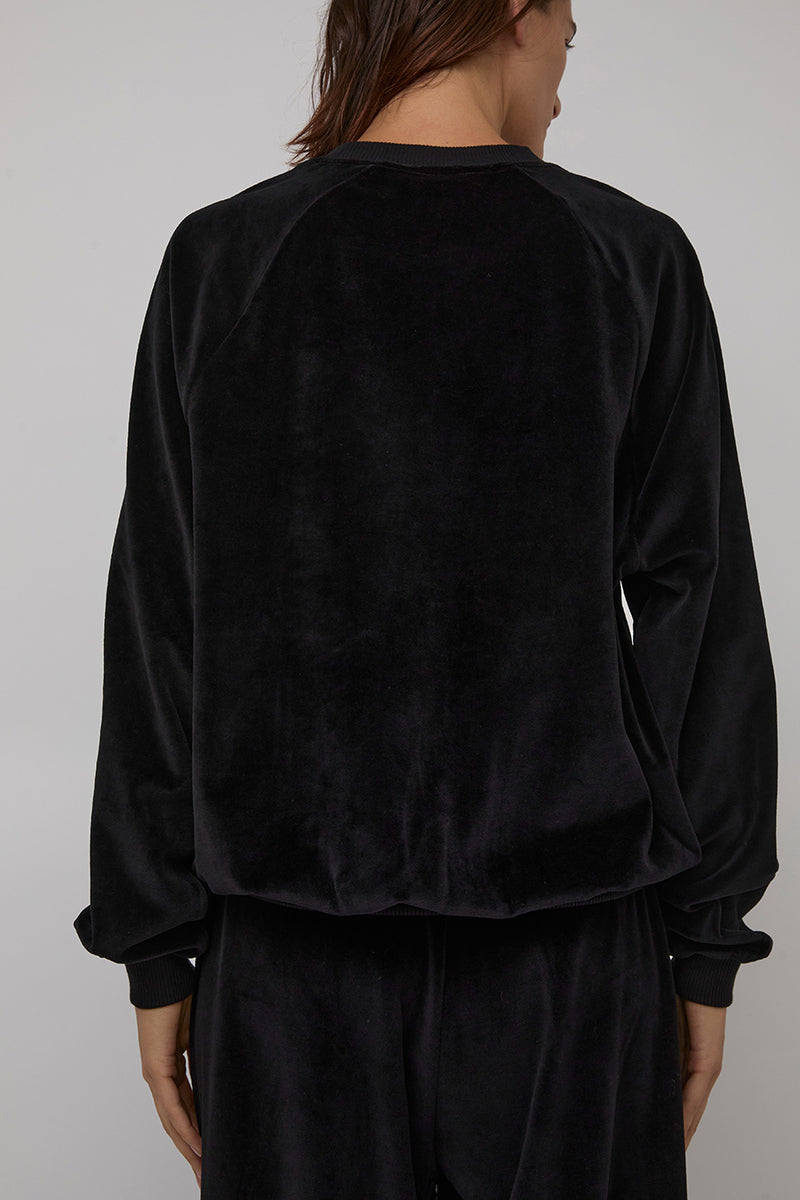 Baserange Rim Raglan Sweatshirt in Black