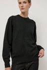 Batoner Innocent Cashmere Crewneck in Black