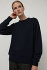 Batoner Innocent Cashmere Crewneck in Navy