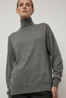 Batoner Innocent Cashmere Turtleneck in Grey