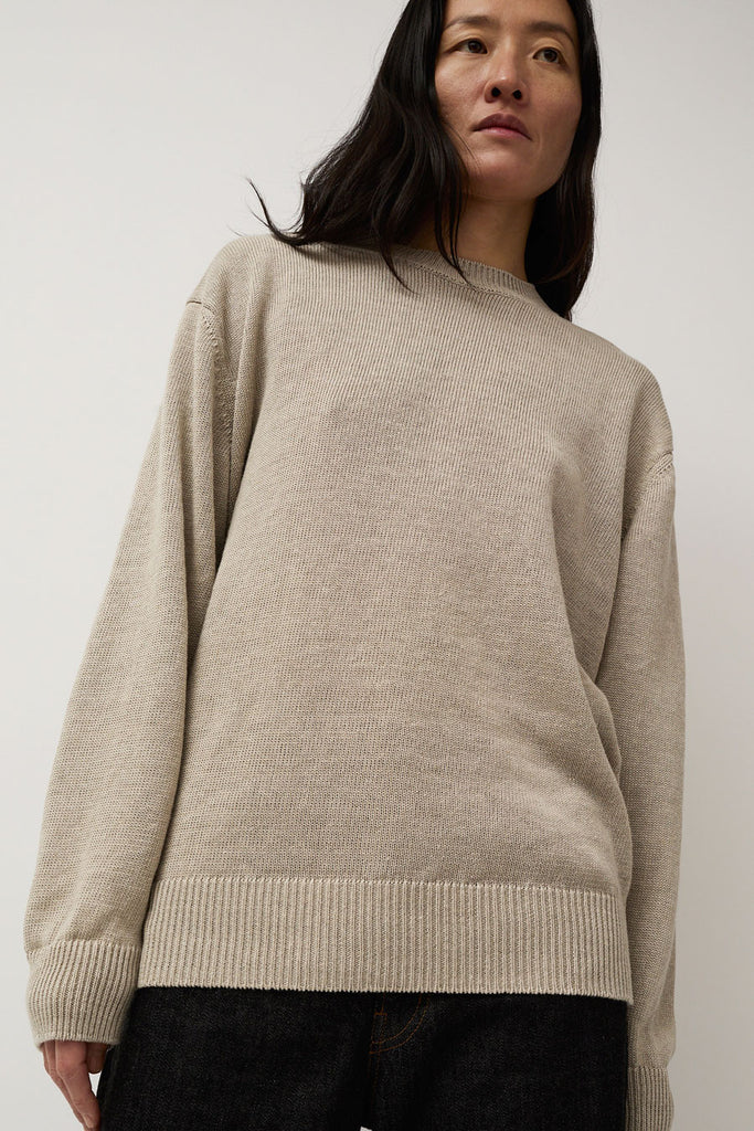 Batoner Washed High Count Linen Long Sleeve Crew Neck in Natural