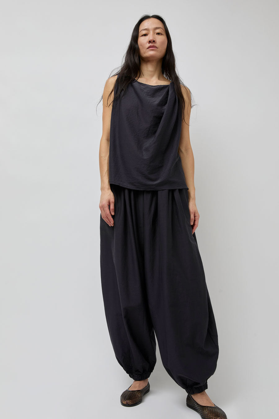 Black Crane Akari Pants in Faded Black