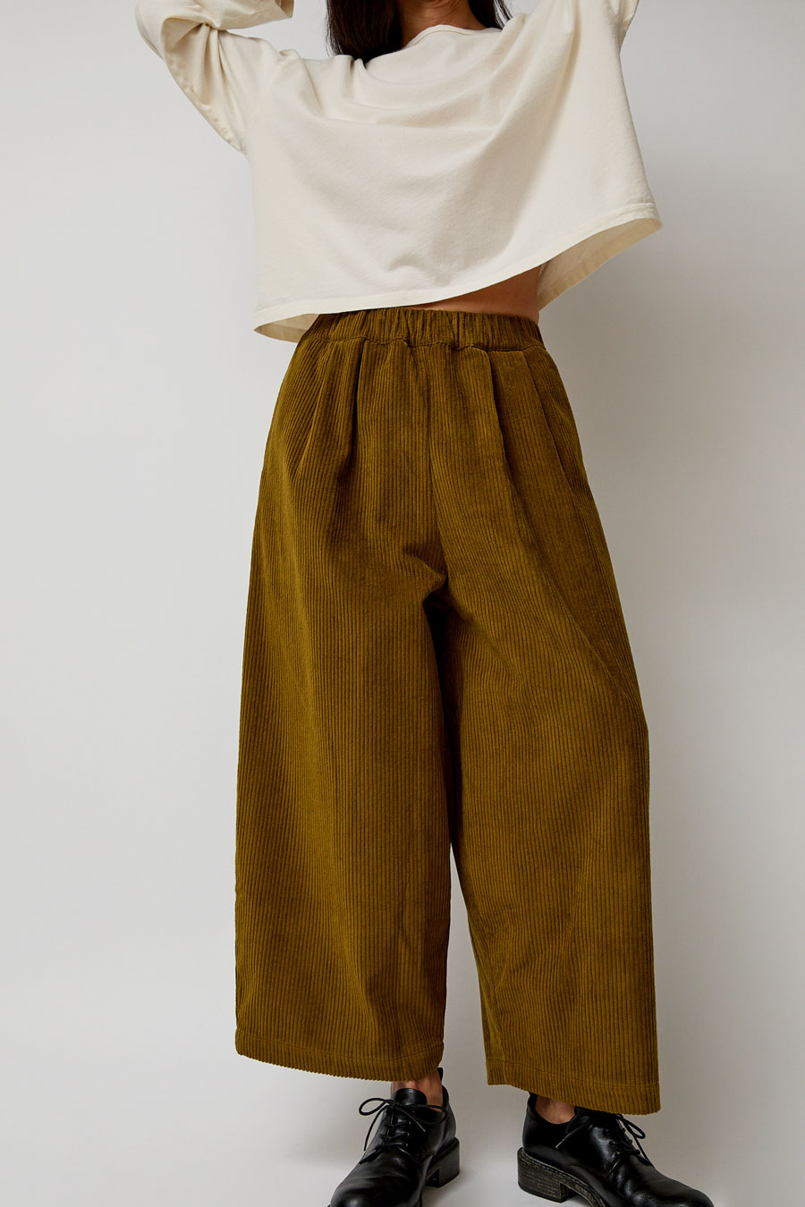 Black Crane Corduroy Unisex Wide Pants in Dark Olive