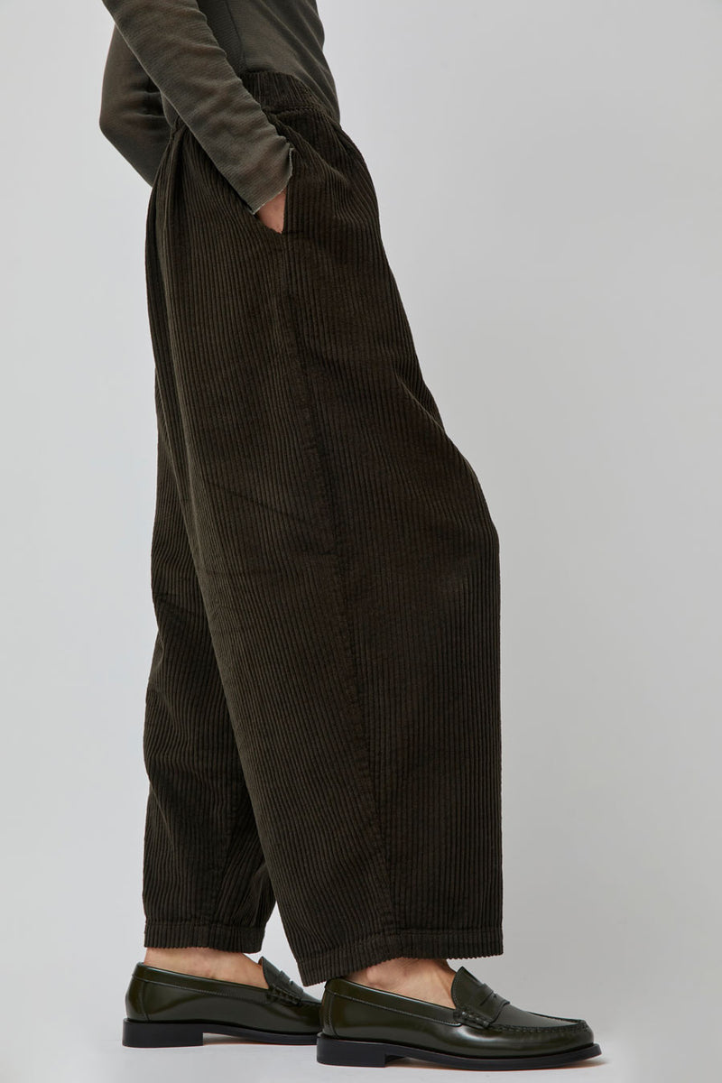 Black Crane Wide Pants in Dark Forest