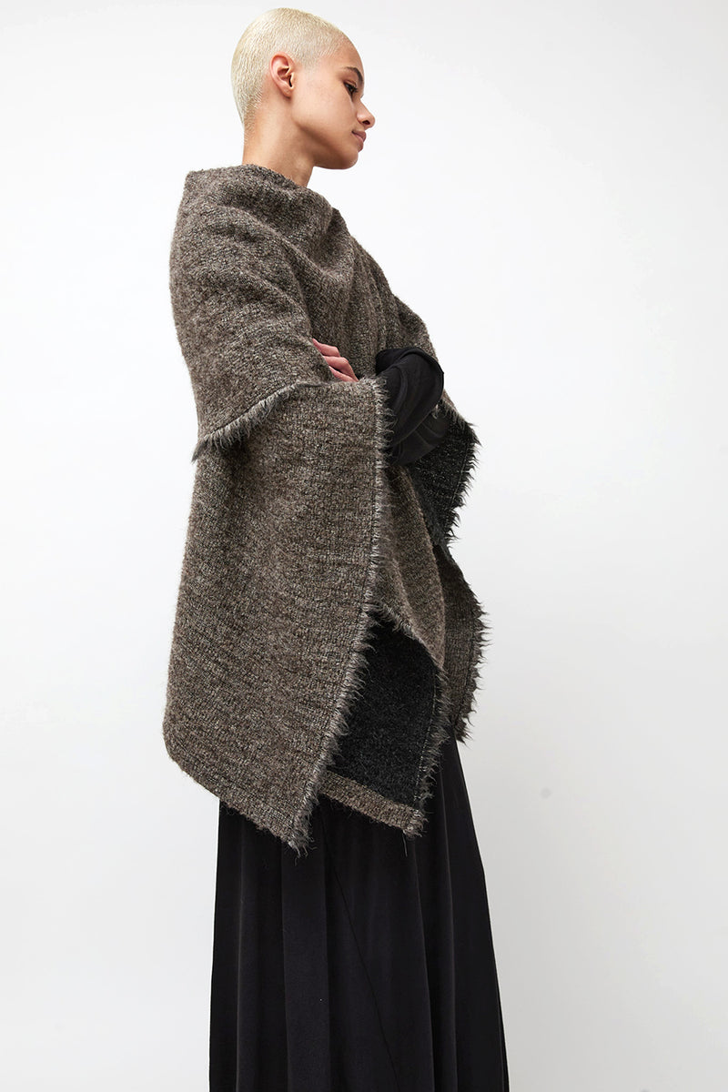 Black Crane Alpaca Short Poncho in Beige