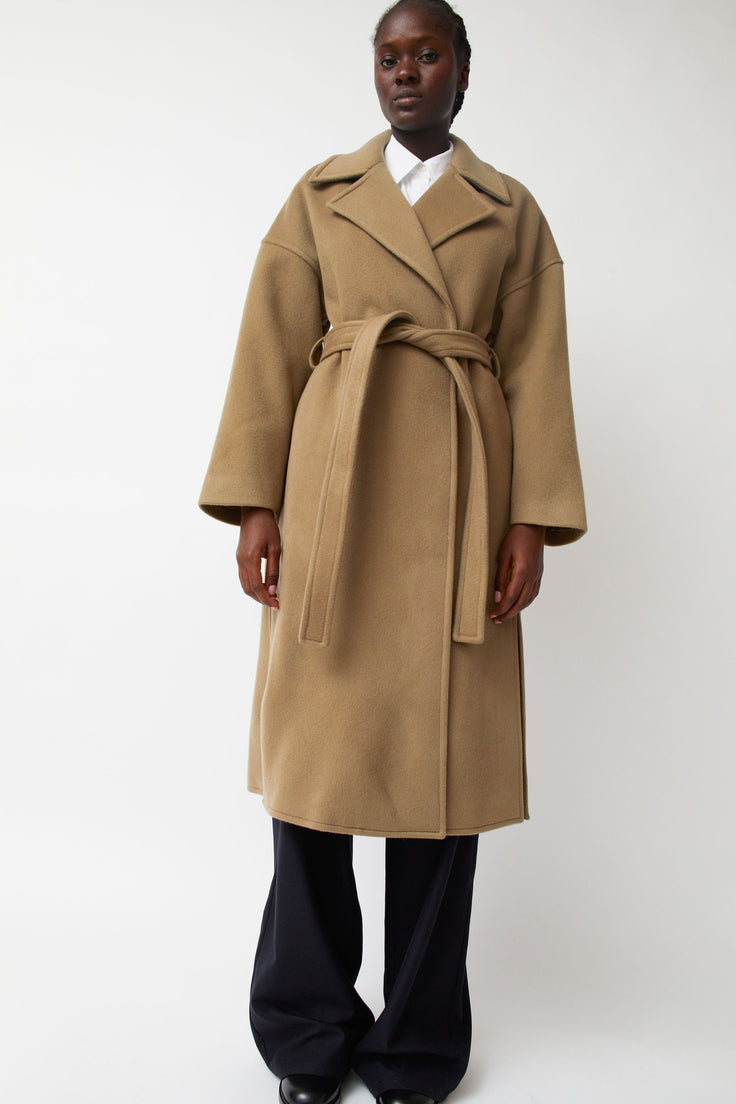 Blossom Raf Wool Cashmere Long Coat in Beige