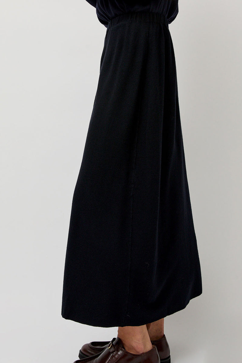 Boboutic Lightweight Travel Skirt in Navy