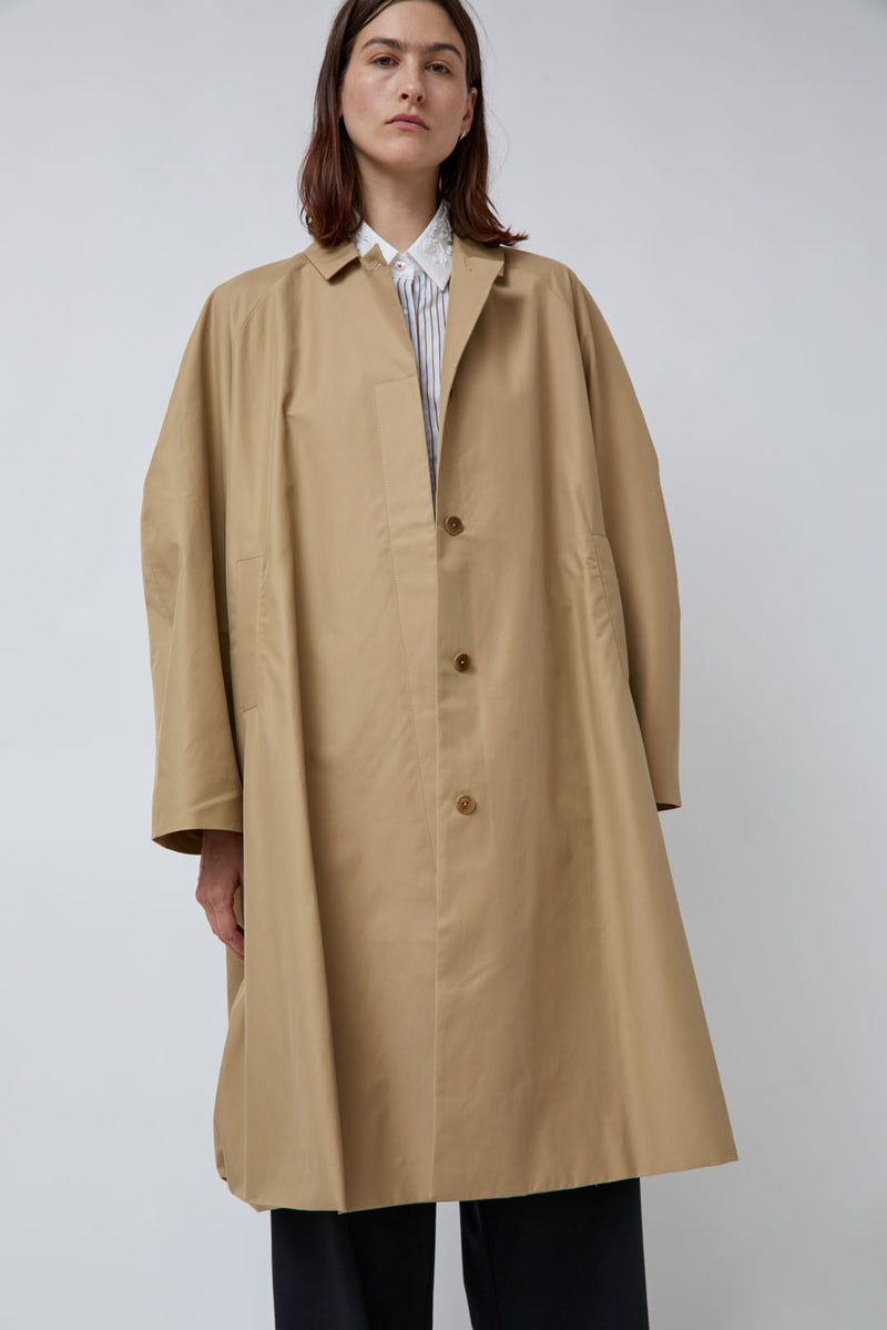 CORDERA Balloon Trench Coat in Camel