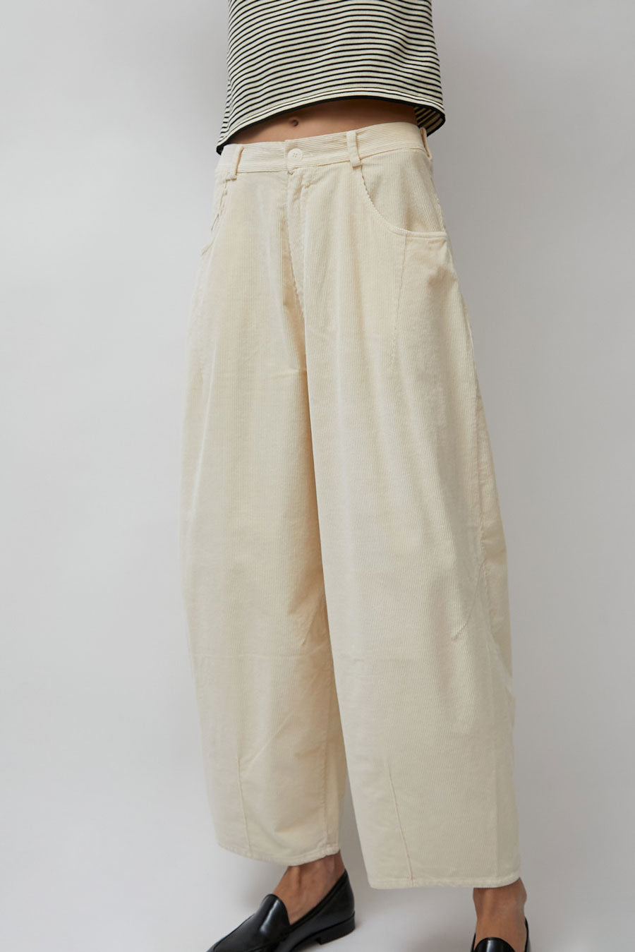 CORDERA Corduroy Baggy Pants in Butter