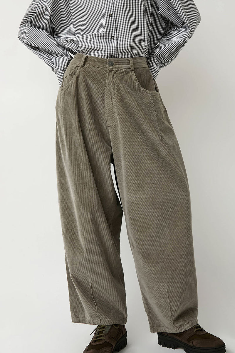 CORDERA Corduroy Baggy Pants in Cobblestone