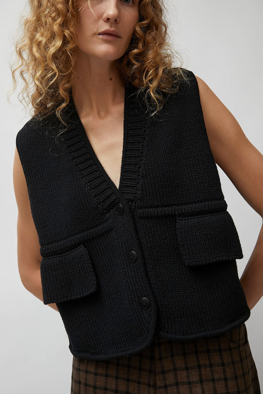 CORDERA Cotton Pocket Waistcoat in Black