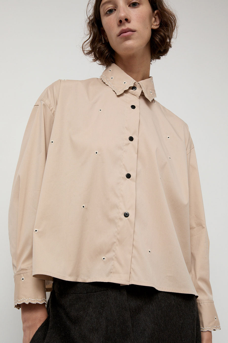 CORDERA Embroidery Shirt in Beige