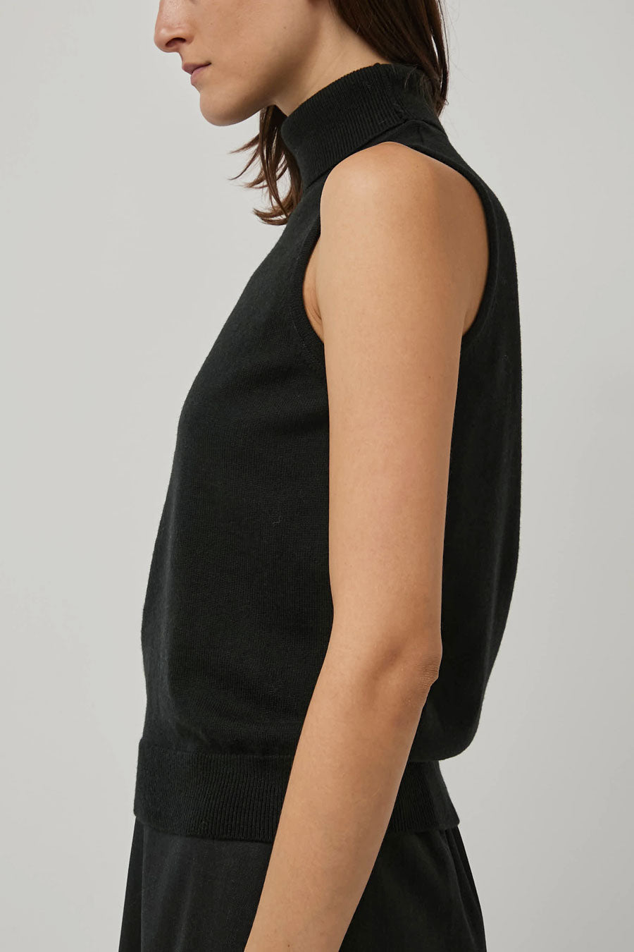 CORDERA Merino Wool Turtleneck Vest in Black