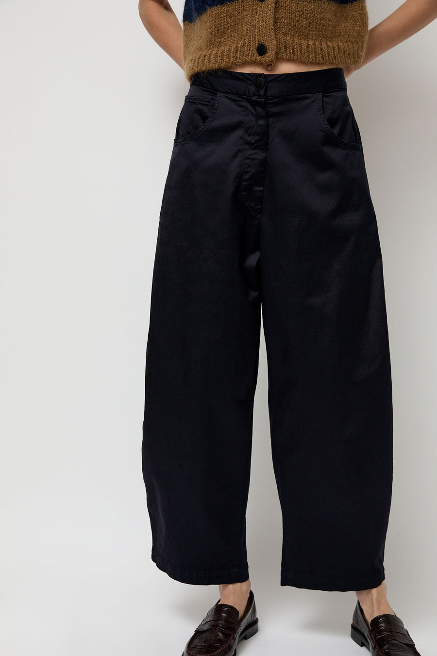 CORDERA Satin Curved Pants in Night