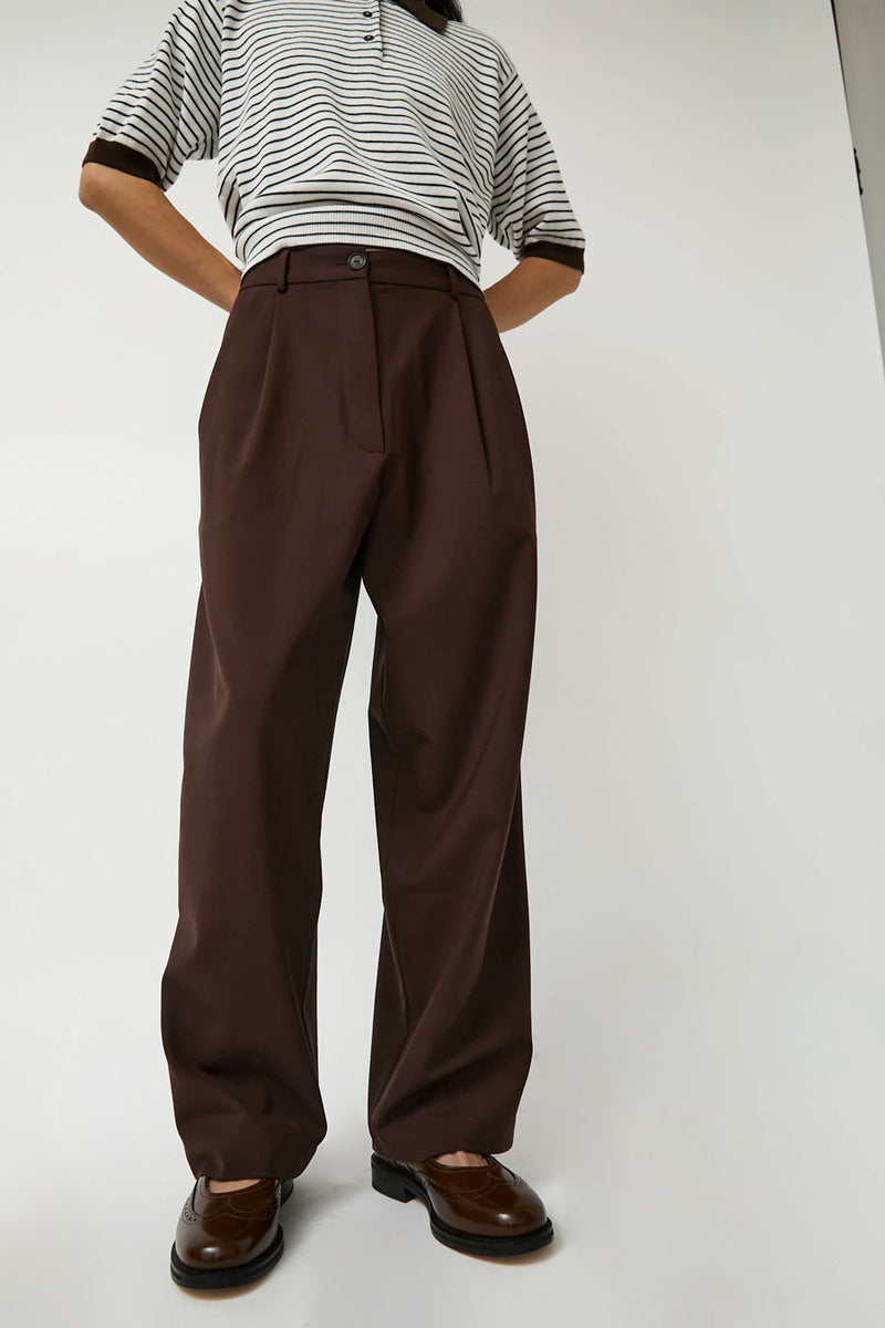 CORDERA Tailored Masculine Pants in Burgundy